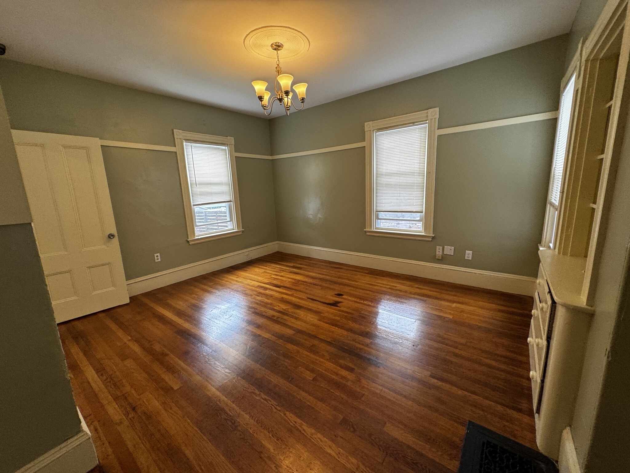 374 Highland Ave, Davis Square