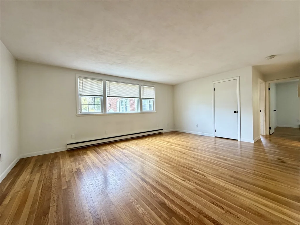 507 Main St, Walpole