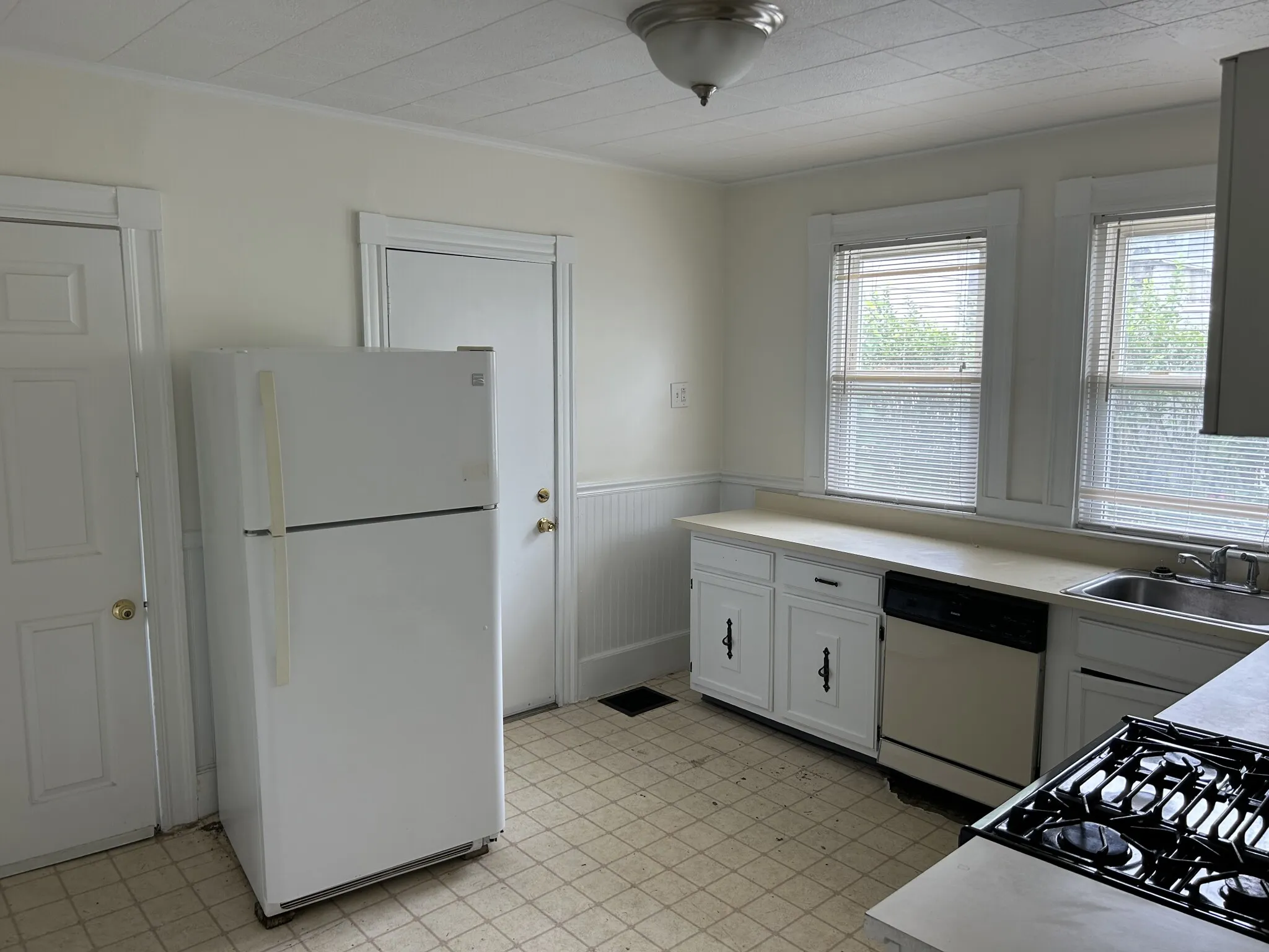 27 Albion St, Powder House Square