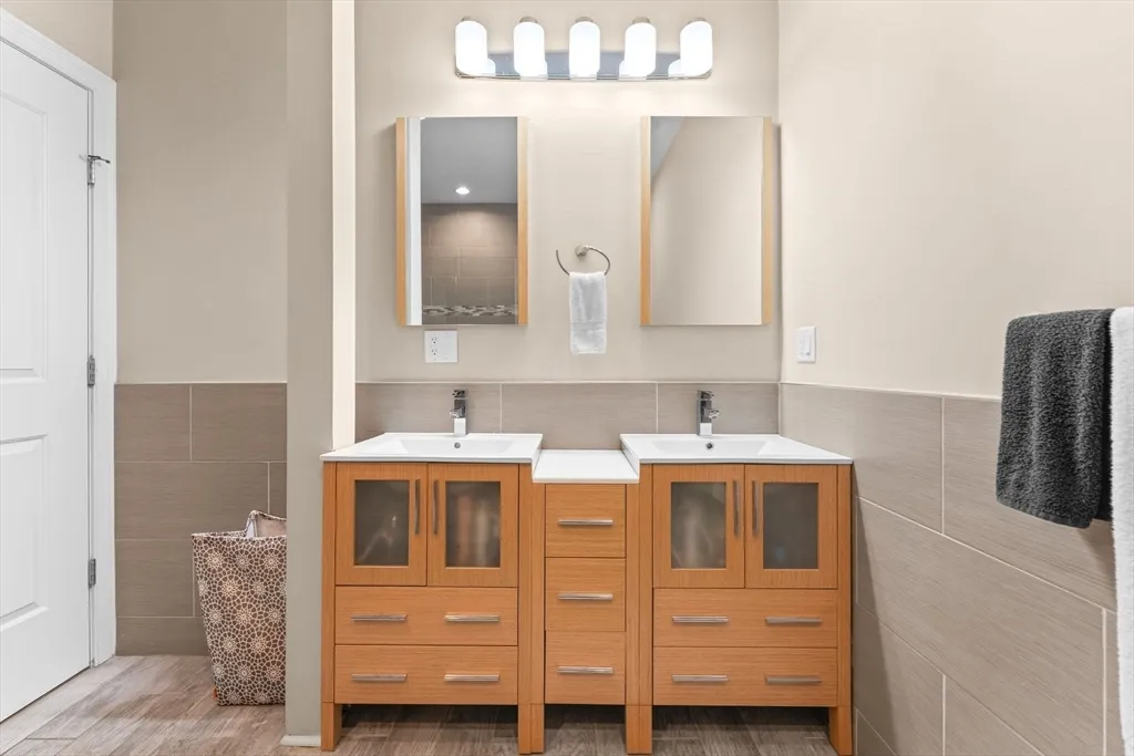 380 W Broadway, South Boston