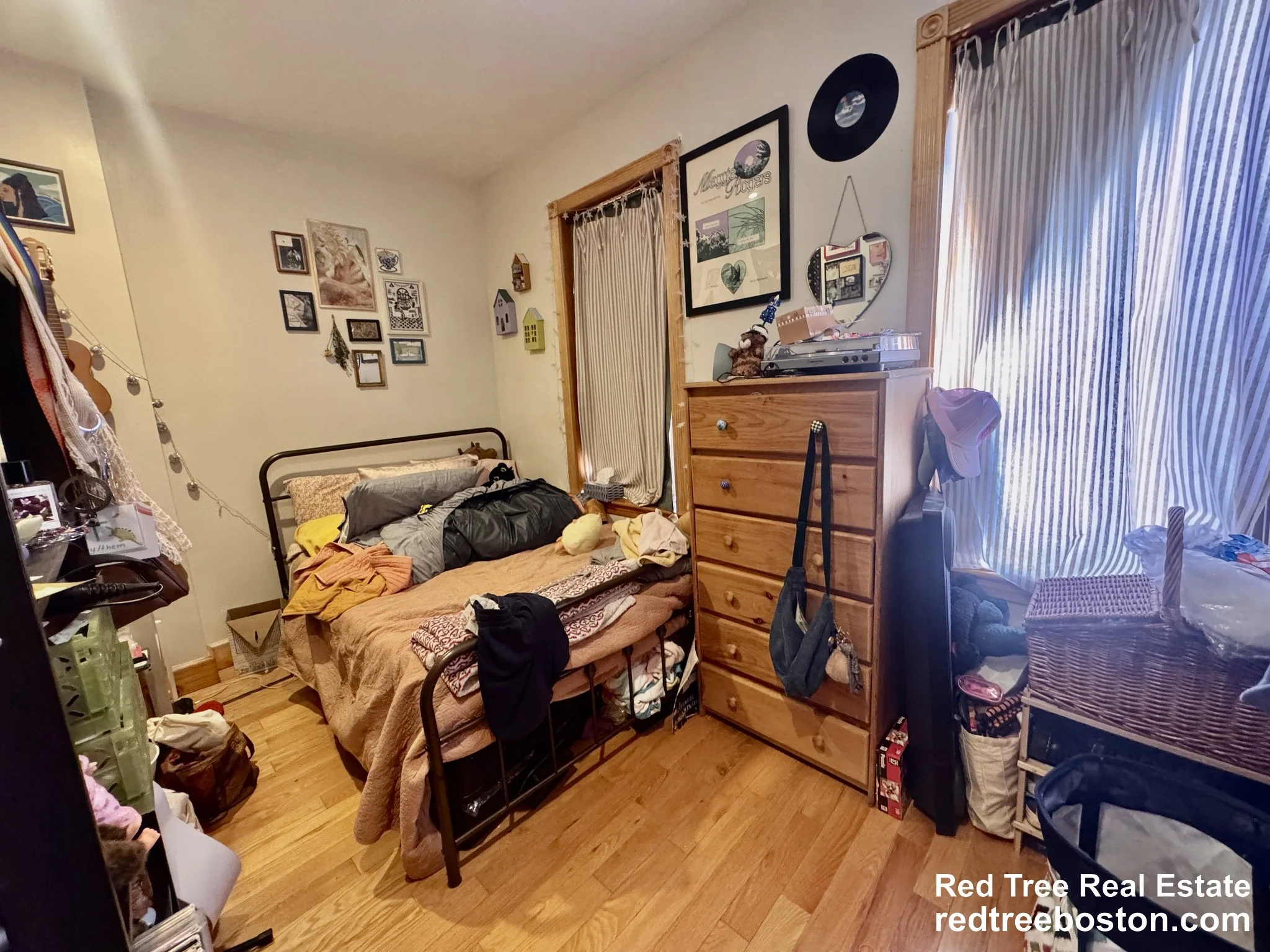 11 Tabor Pl, Central Village