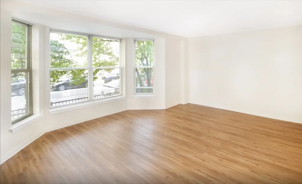 75 Peterborough St, Fenway