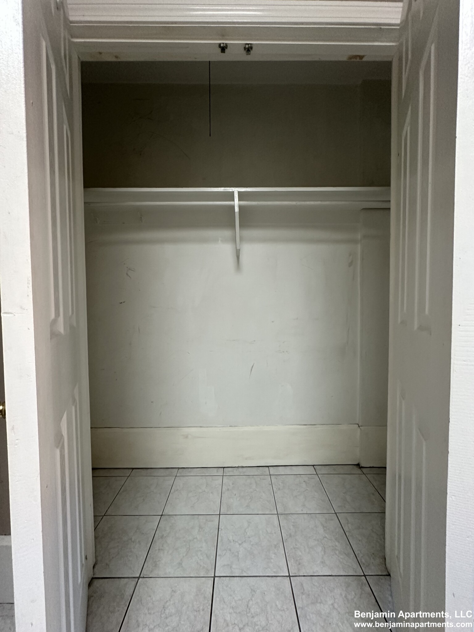 879 Beacon St, Fenway