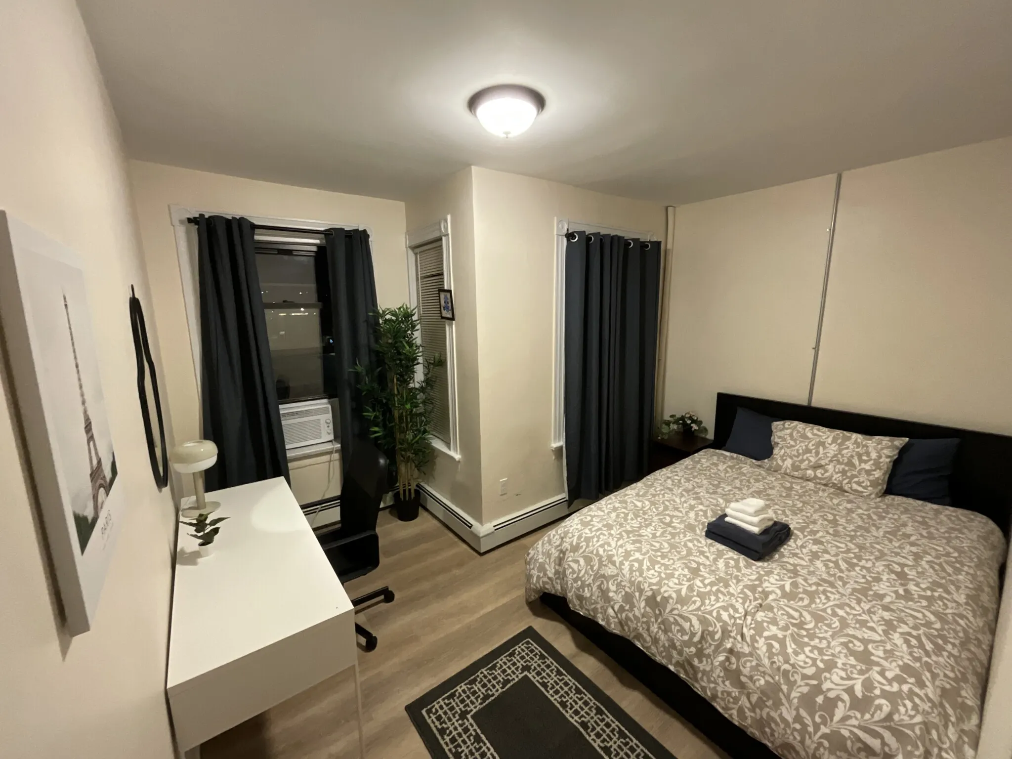 871 Harrison Ave, Roxbury