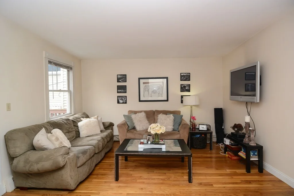 546 East 8th St, South Boston