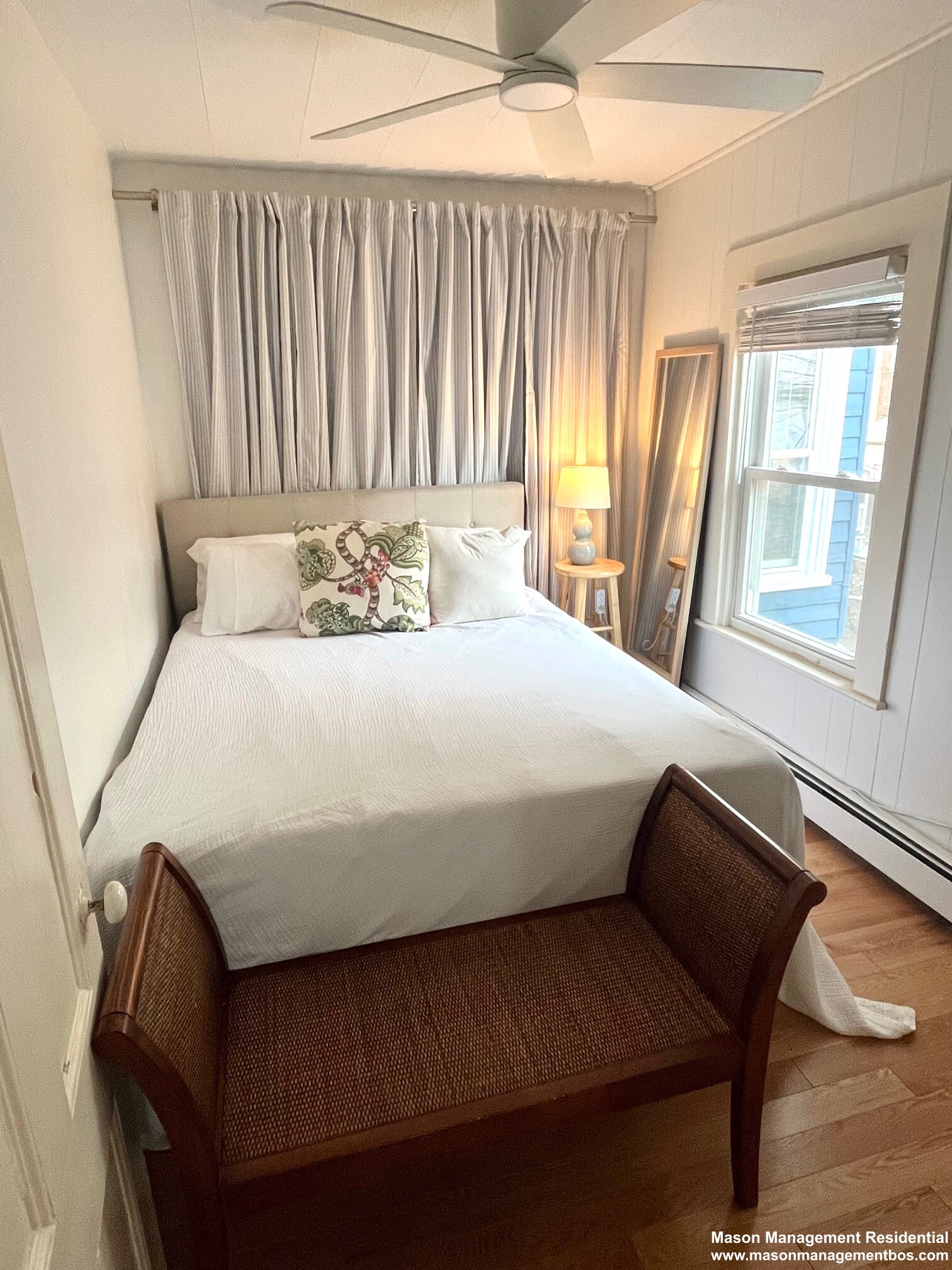 34 Everett Ave, East Somerville