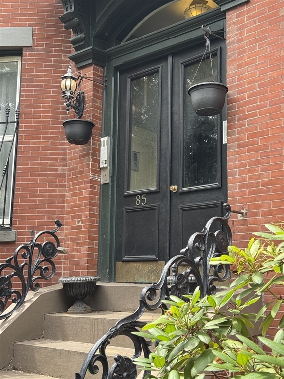 85 E Brookline St, South End