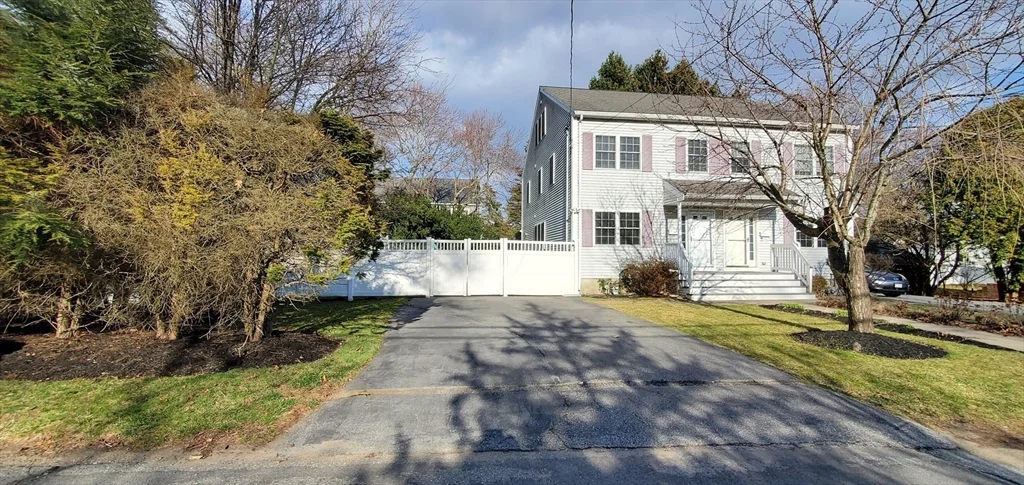 11 Highlandview Ave, Winchester