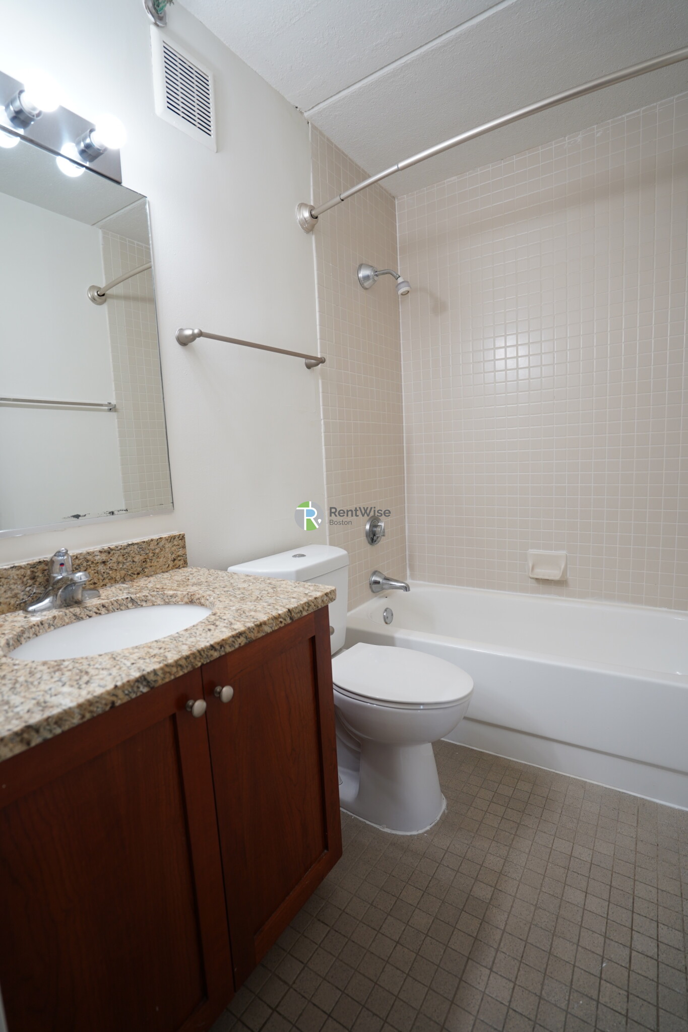 10 Magazine St, Cambridgeport