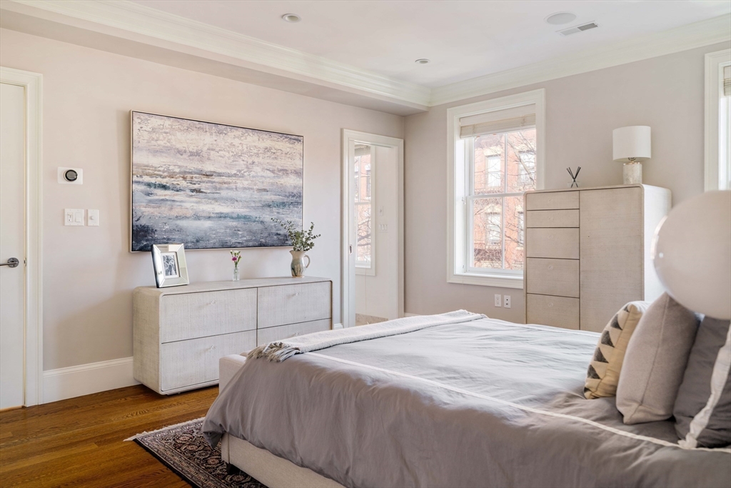 462 Shawmut, South End