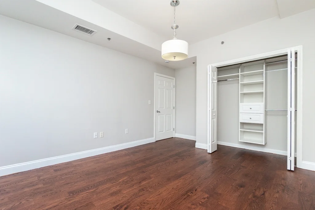 110-112 Cypress St, Coolidge Corner