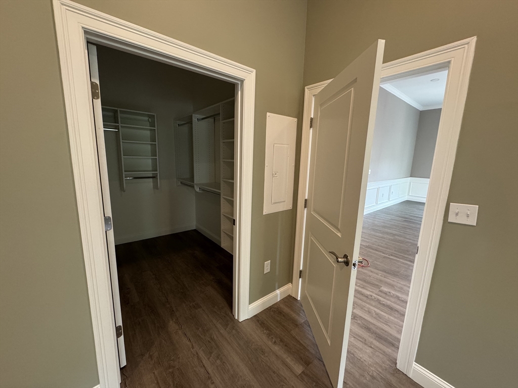 320 Middlesex Ave, Medford