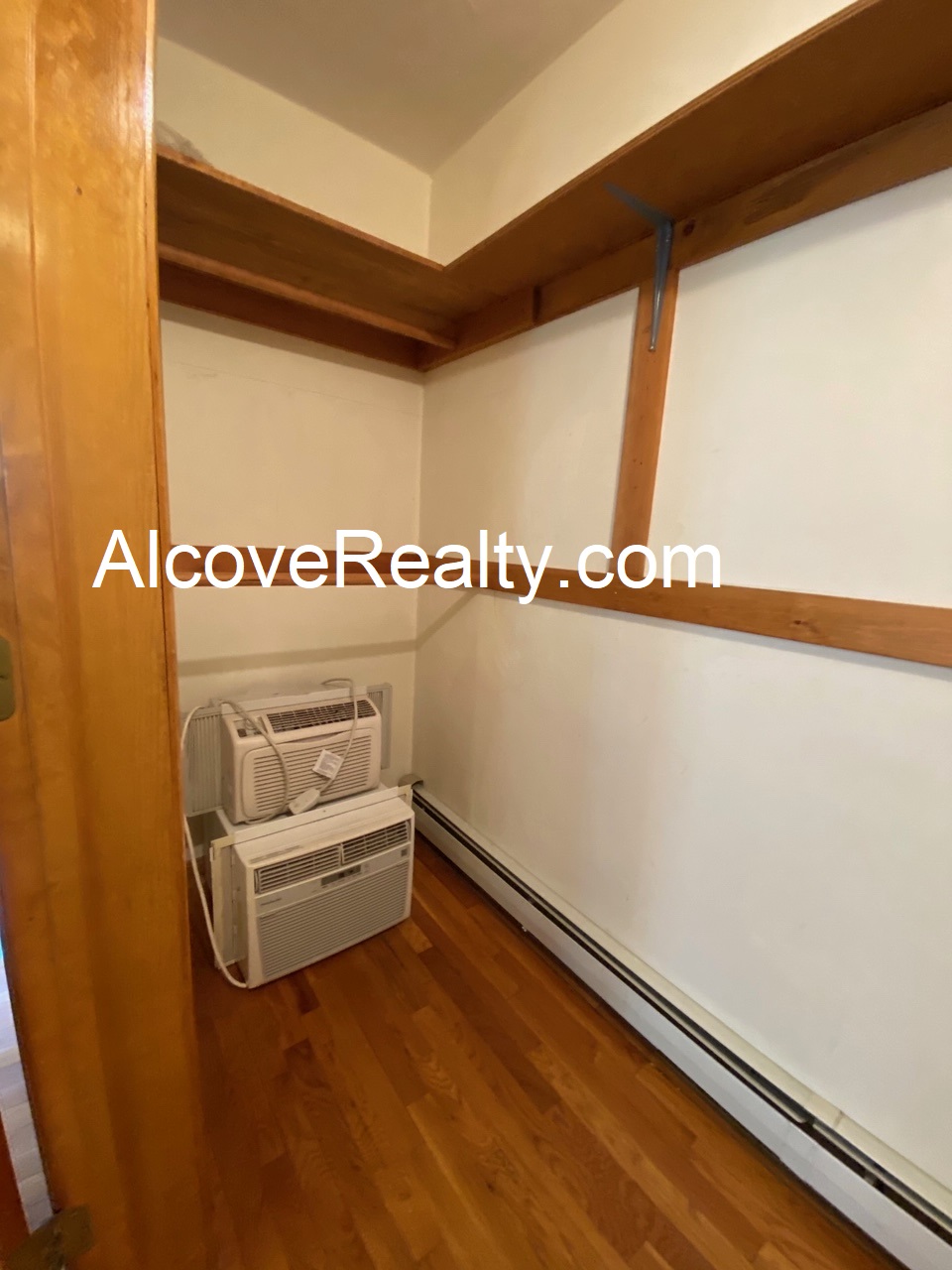 77 Liberty Ave, Powder House Square