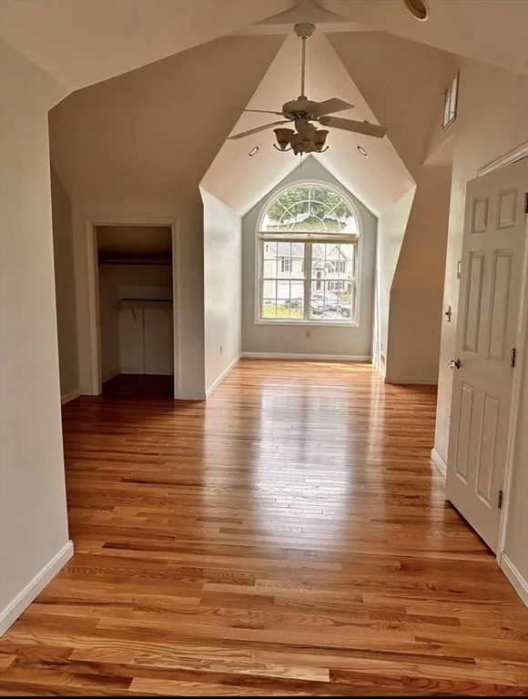 8 Gates Rd, Worcester