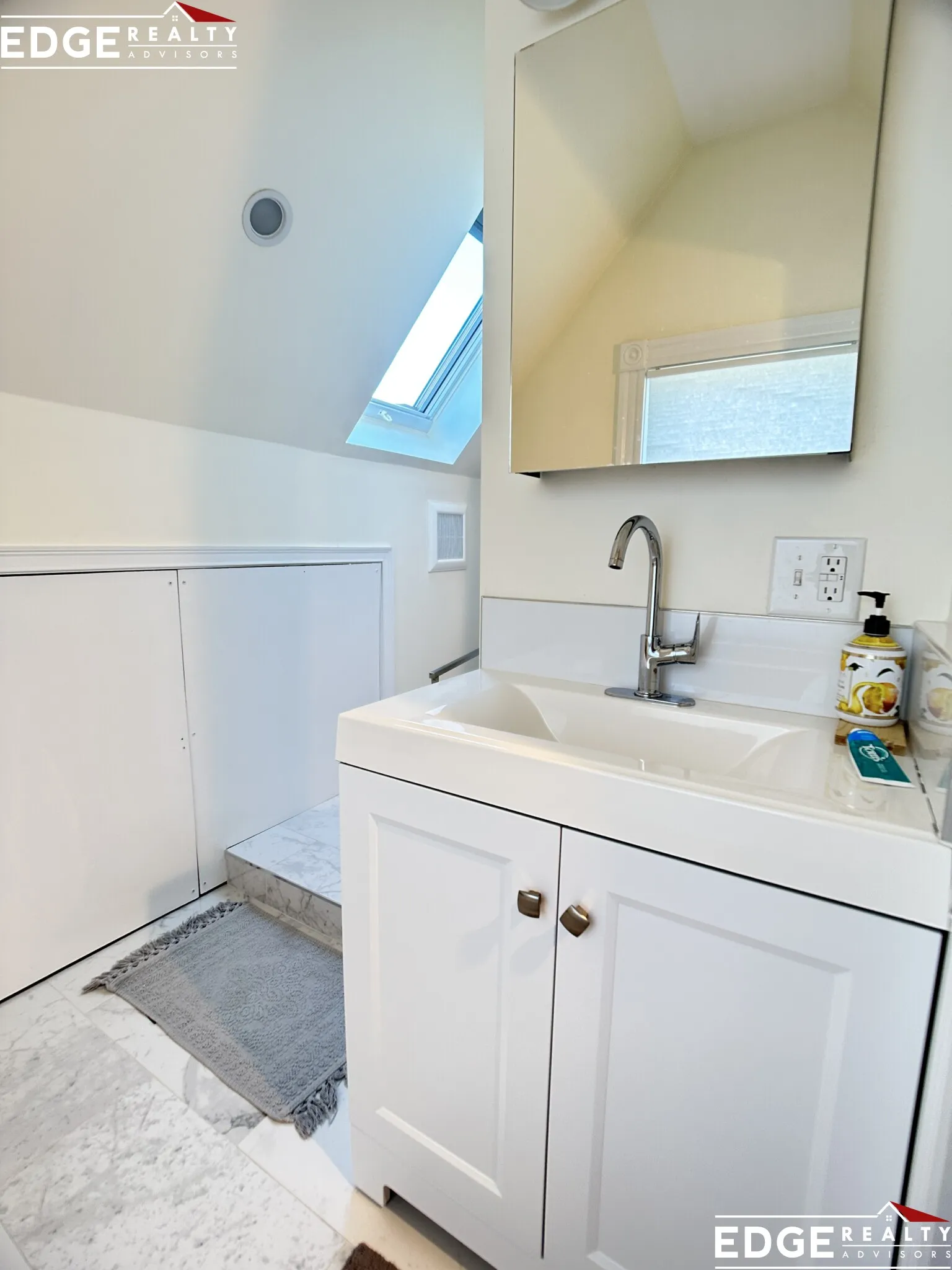 12 Hopedale St, Allston