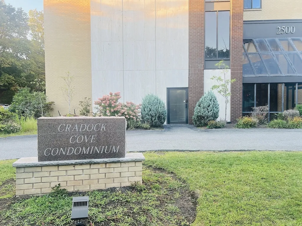 2500 Mystic Valley Pkwa, West Medford