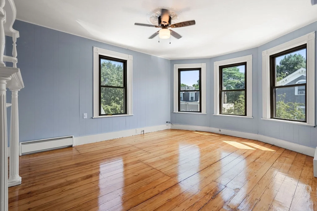 526 E 5th St, South Boston