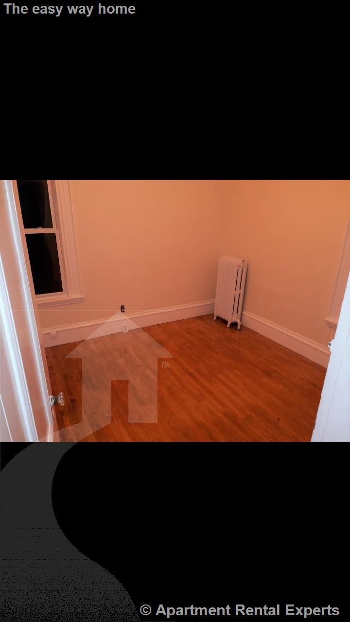 5 Day St, Davis Square