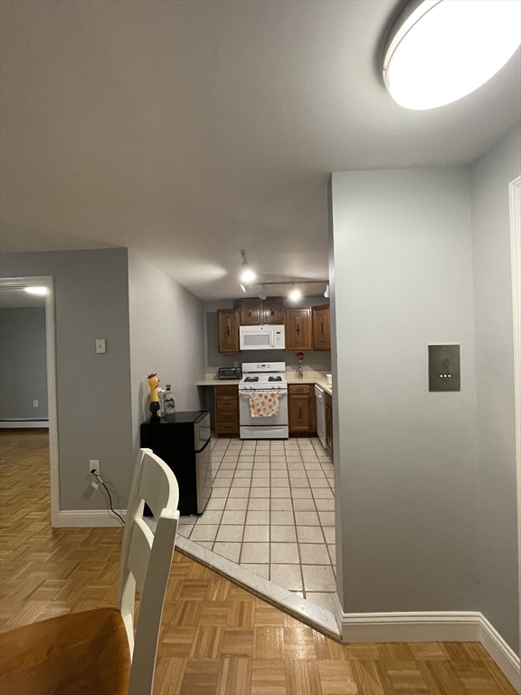 99 W 4th, South Boston