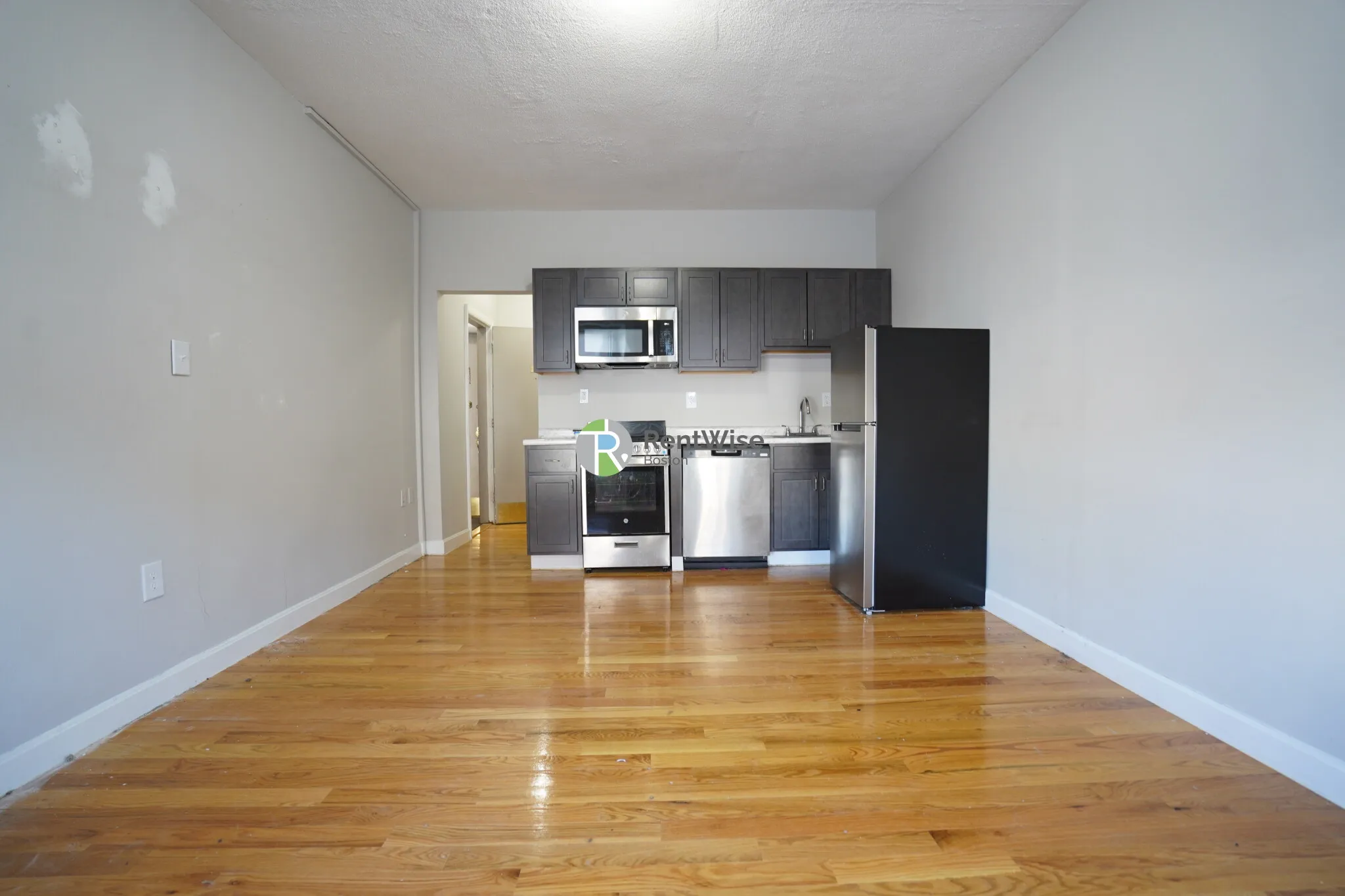 1132 Commonwealth Ave, North Brookline