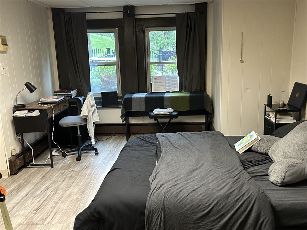 14 Monument Sq, Charlestown