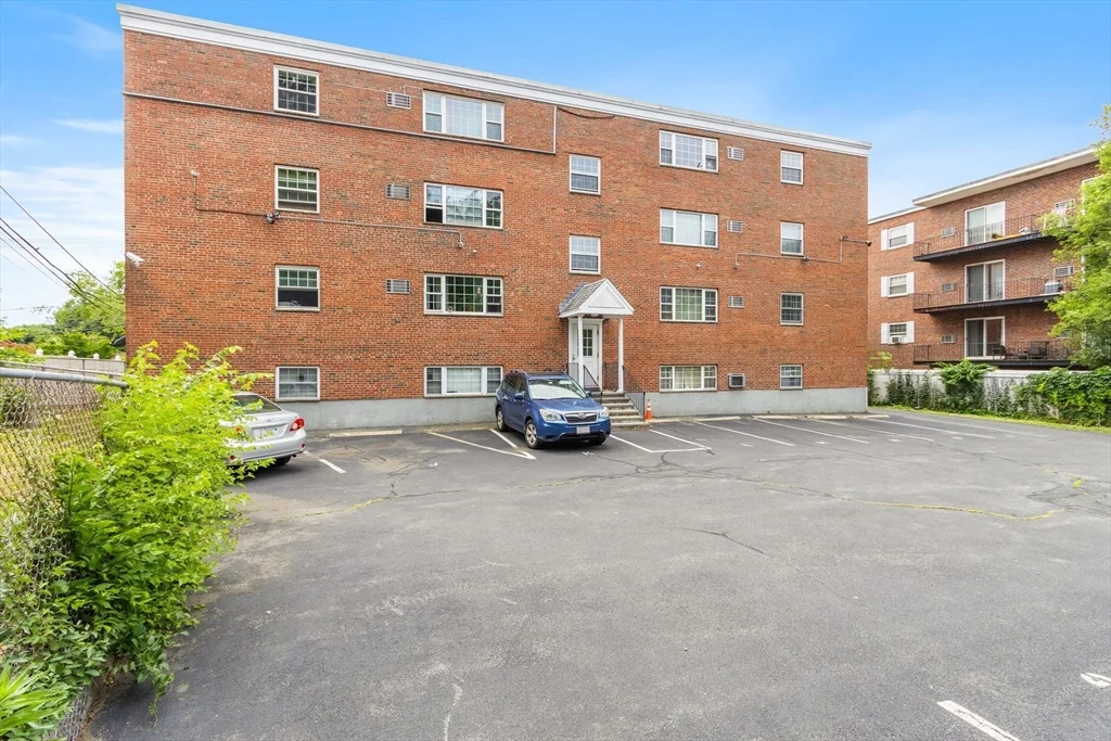56 Coffey St, Dorchester