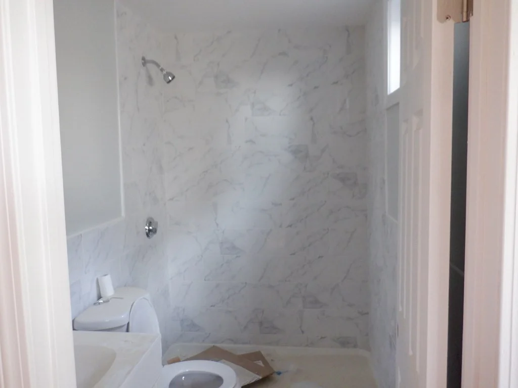 1127 Hyde Park Ave, Hyde Park