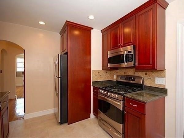 88 Strathmore Rd, Brighton