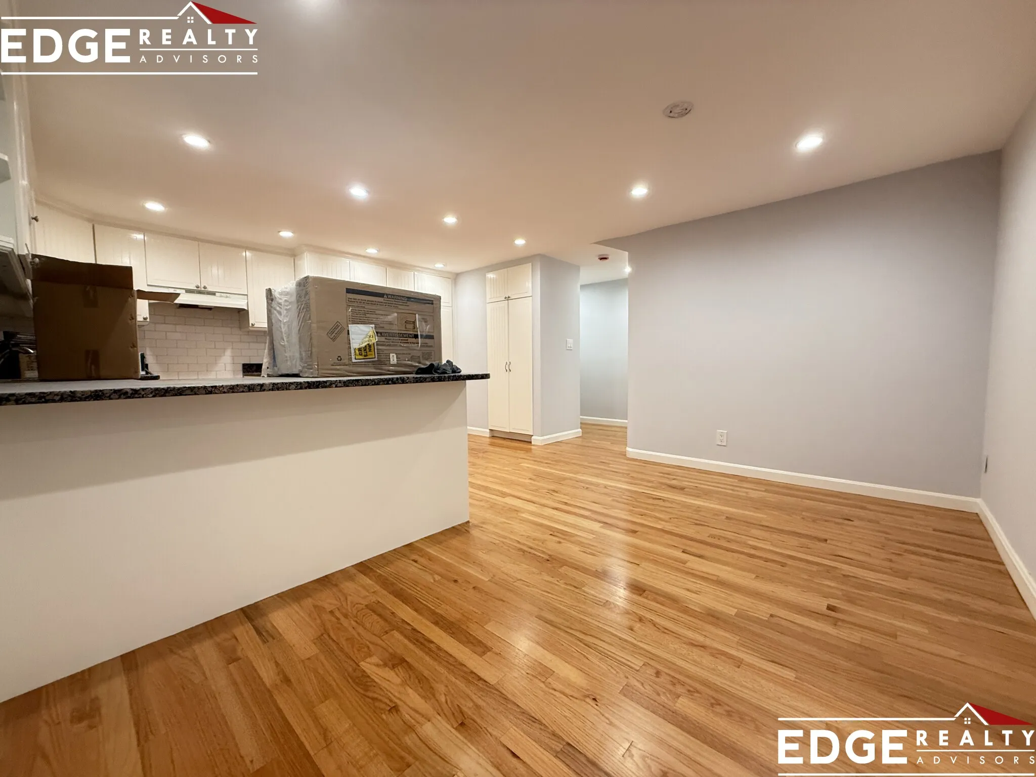 39 Englewood Ave, Brighton