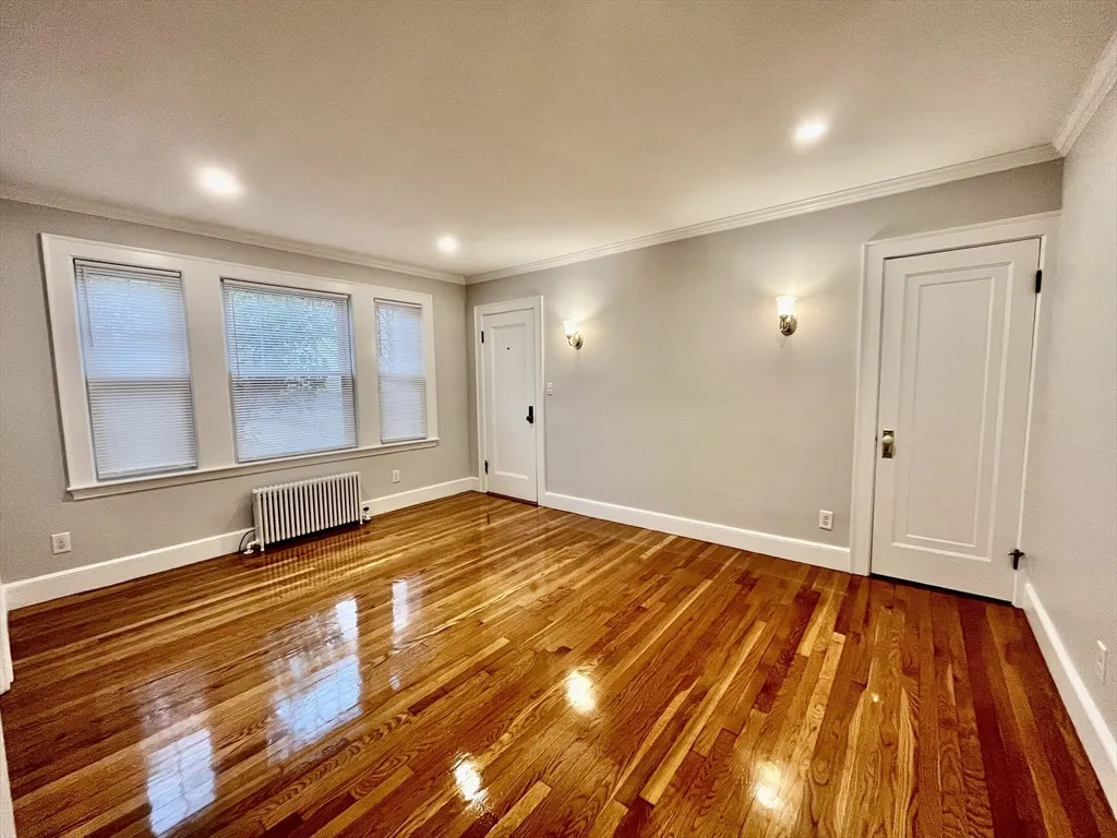 94 Glendale Rd, Quincy