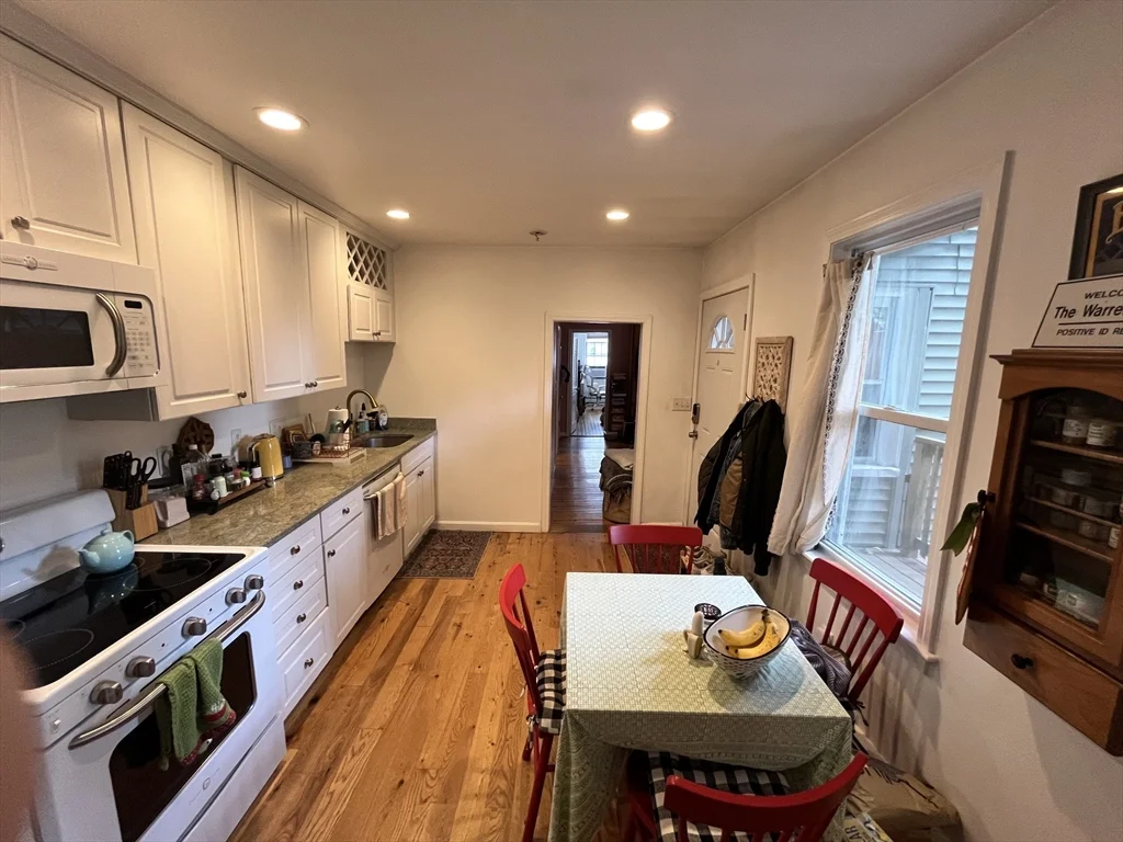 115 Elm, Charlestown