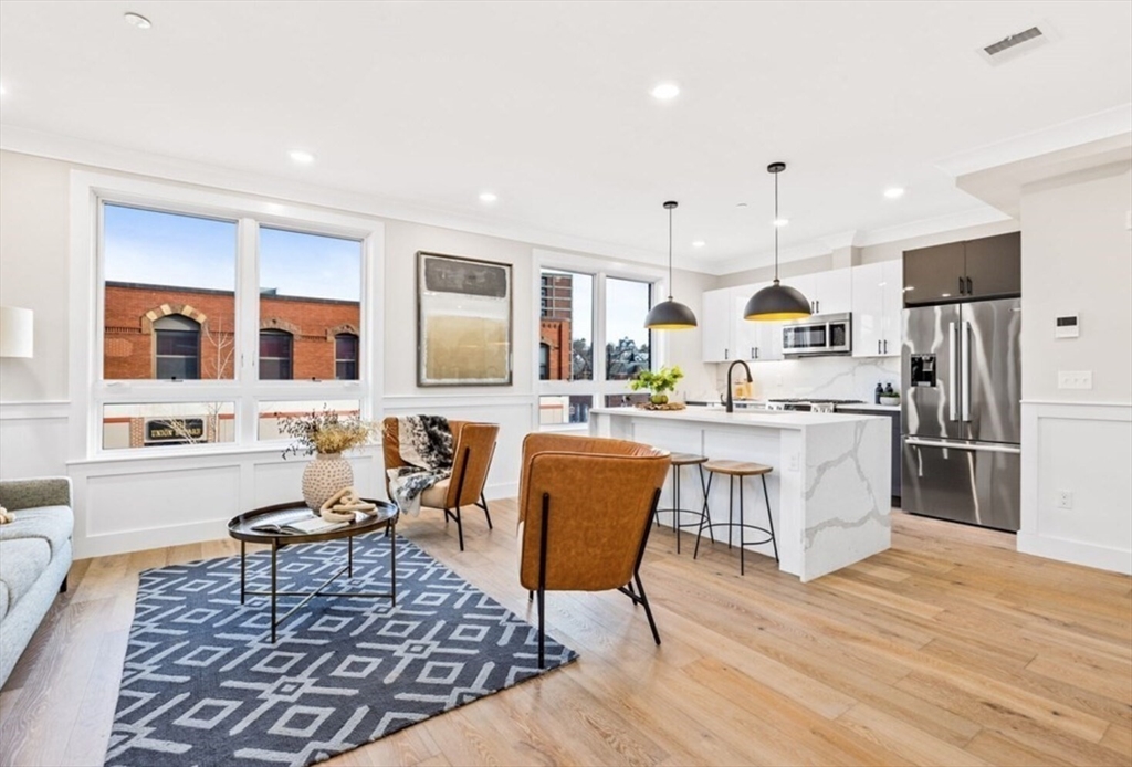 300 Somerville Ave, Ward Two