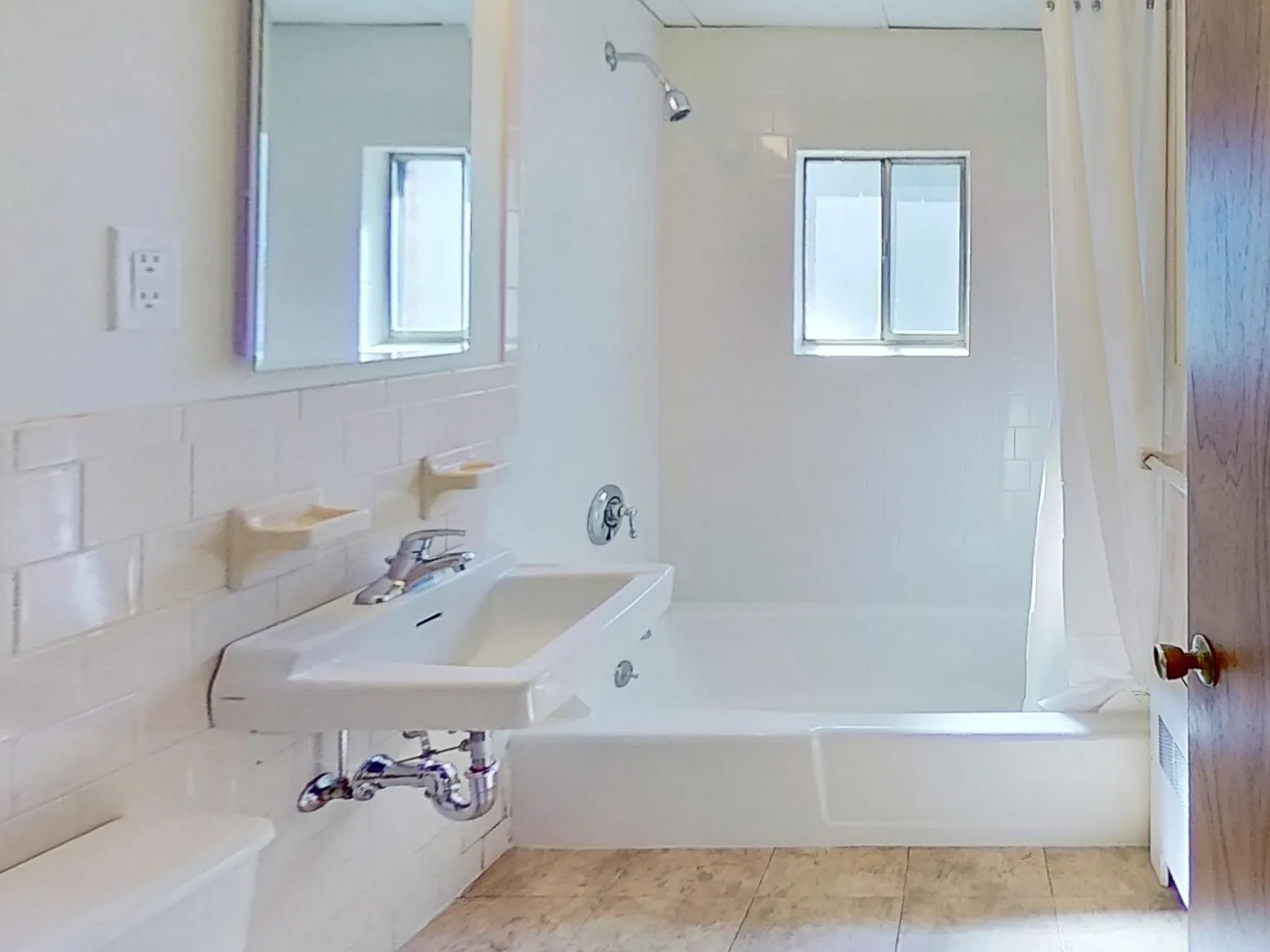 8 Friend St, South Side