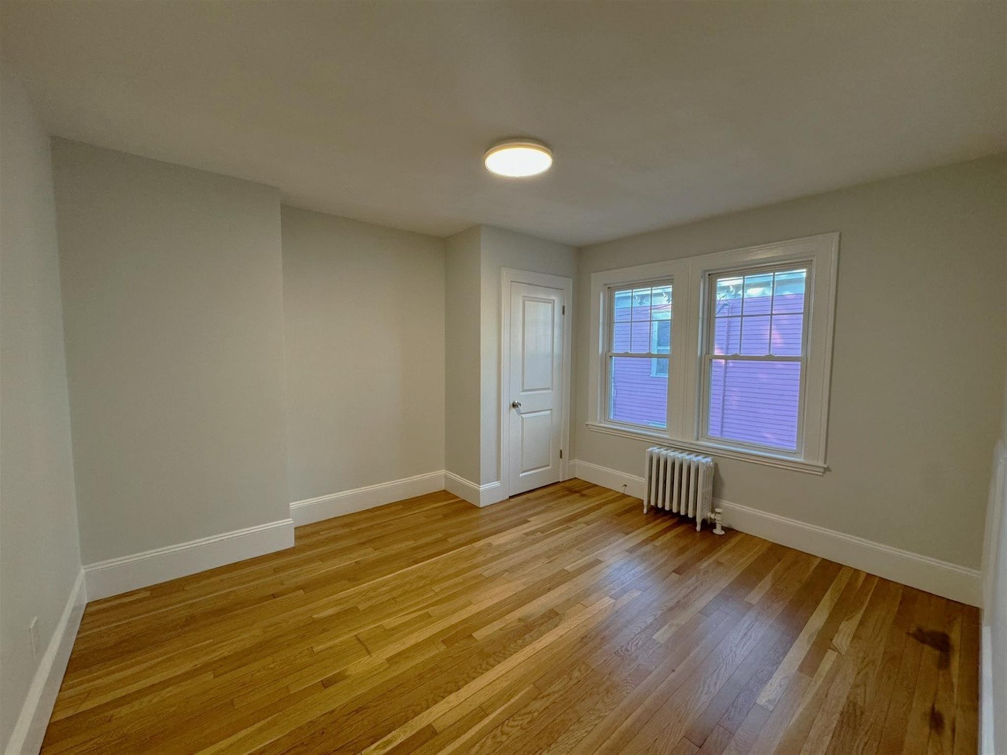 22 Harris Rd, Medford