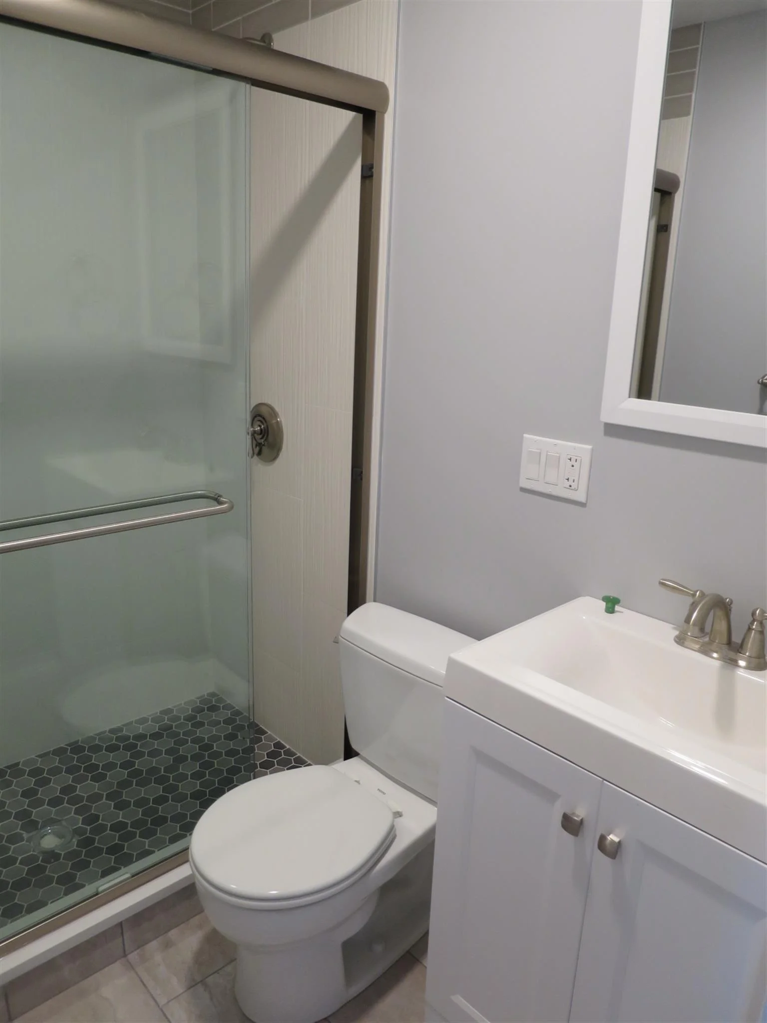 61 Adams St, Winter Hill