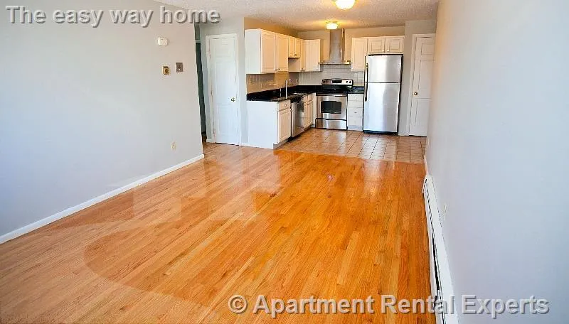 14 Murdock St, Ball Square