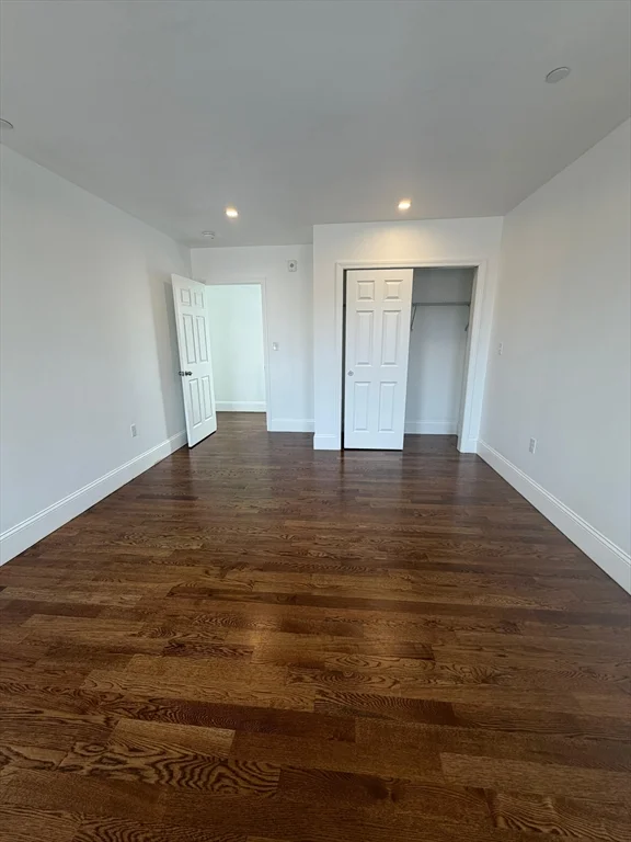 375 Crescent Ave, Chelsea