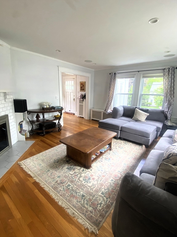 35 Reedsdale Rd, Milton