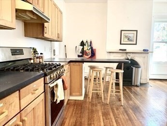 23 Monmouth St, Spring Hill