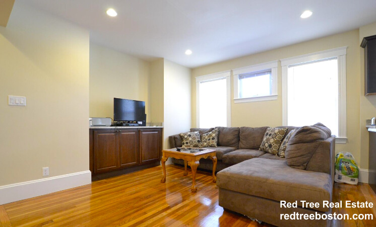 40 Glencoe St, Brighton