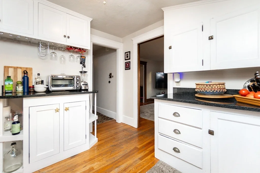 322 Humphrey St, Swampscott