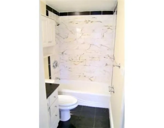 55 Phillips St, Beacon Hill