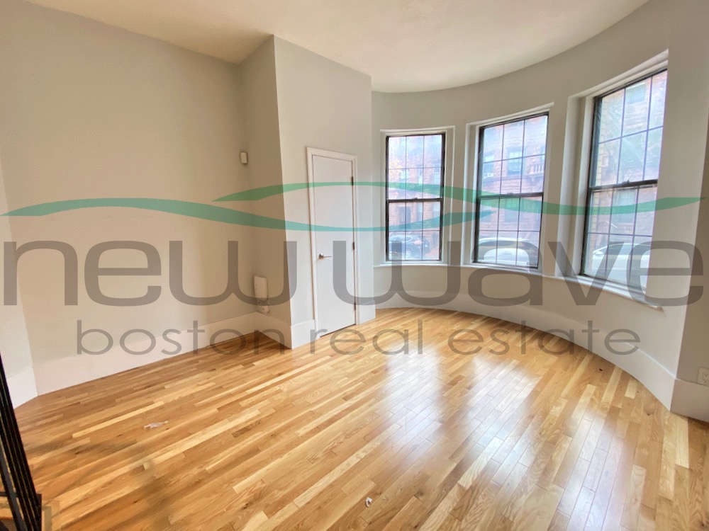 181 Saint Botolph St, Back Bay
