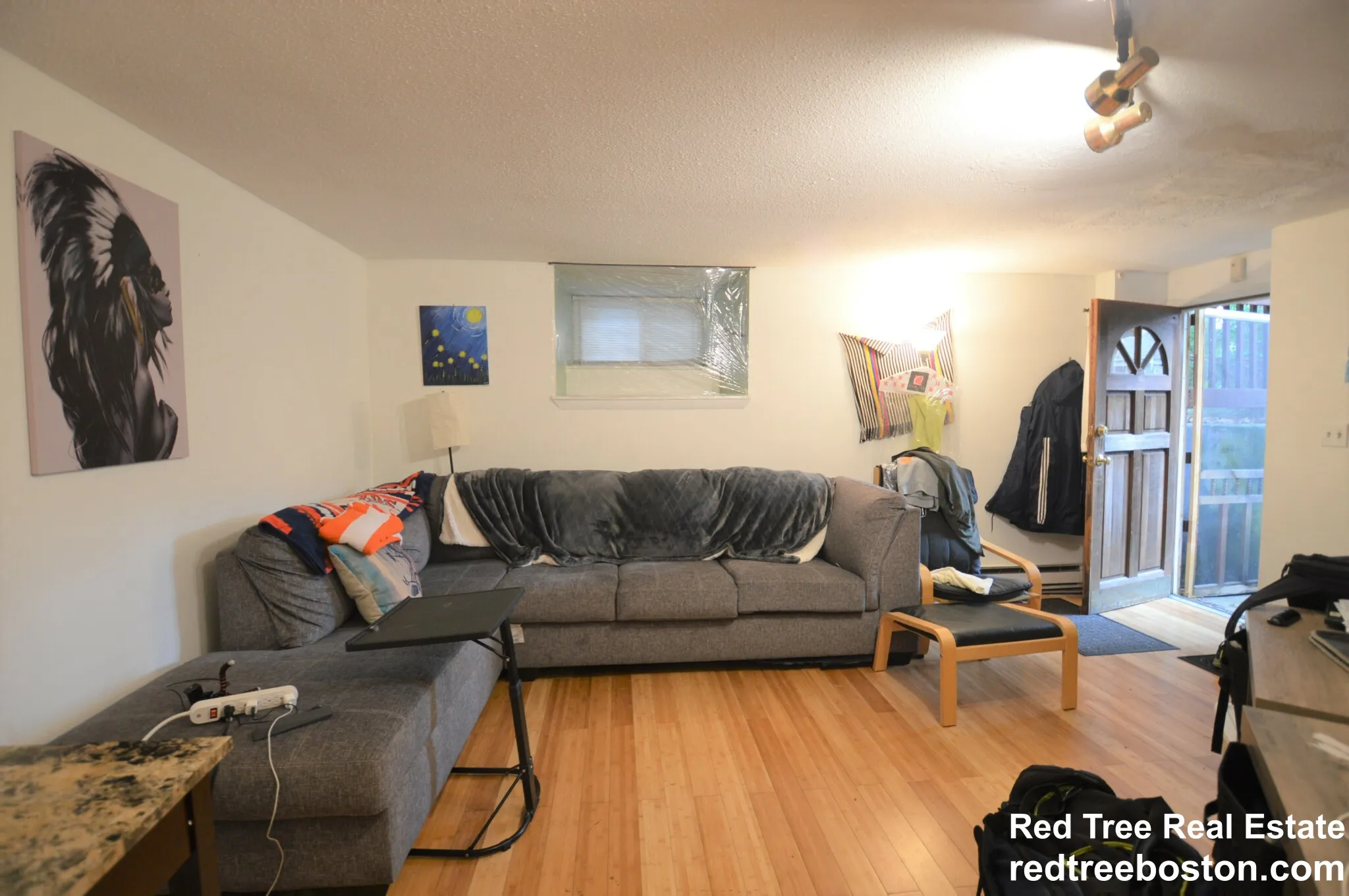 21 Kinross Rd, Brighton