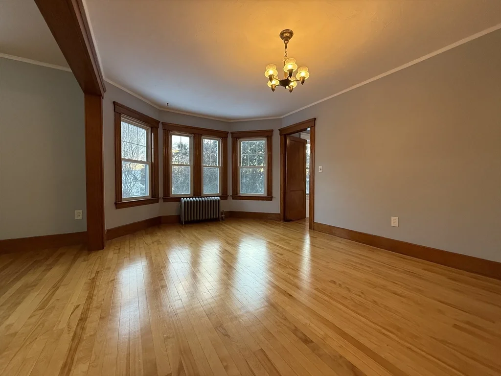 58 Oxford St N, Auburn