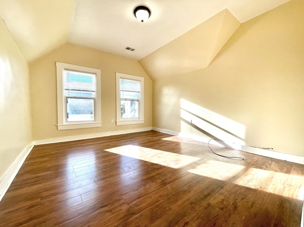 89 Tuttle St, Dorchester