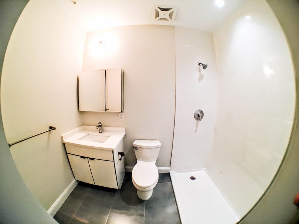 1022 Hancock St, Quincy