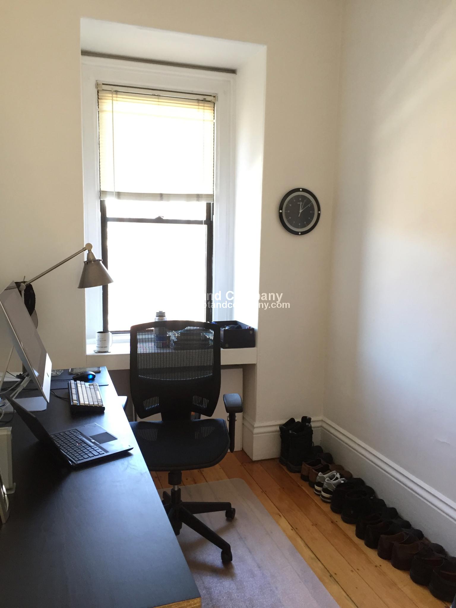 354 Marlborough St, Back Bay