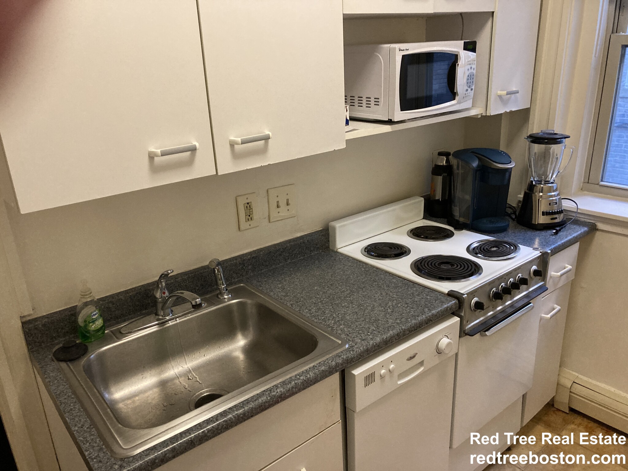 1669 Commonwealth Ave, Brighton