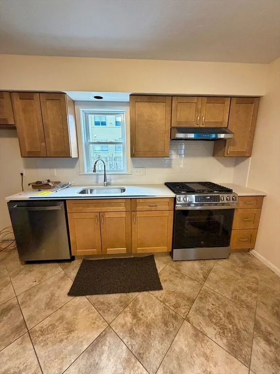 12-14 Mckenn St, Waltham